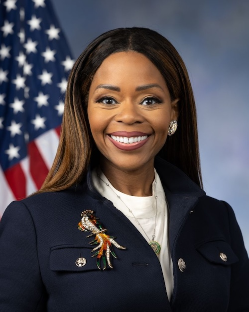 photo of representative Sheila Cherfilus-McCormick
