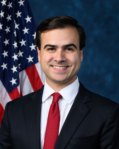 photo of representative Pablo José Hernández